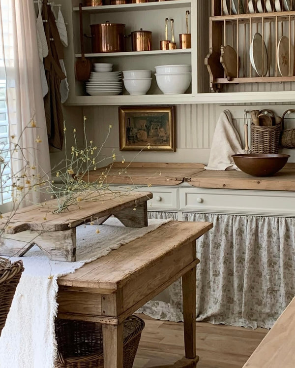 How to Transform Farmhouse Kitchens with Vintage Art