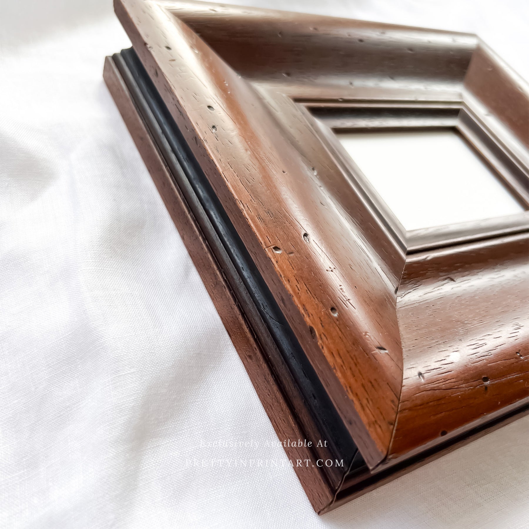 SOLD OUT — Wooden Frame | BR-FP-10475 (UK ONLY)