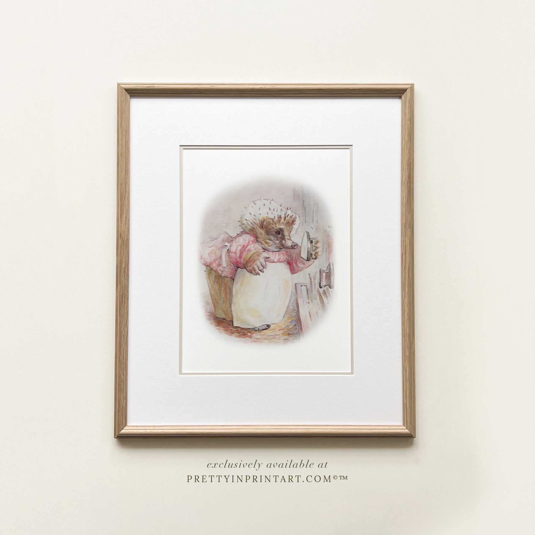 Mrs Tiggy Winkle Kinderzimmer Kunst | Benutzerdefinierter Rahmen