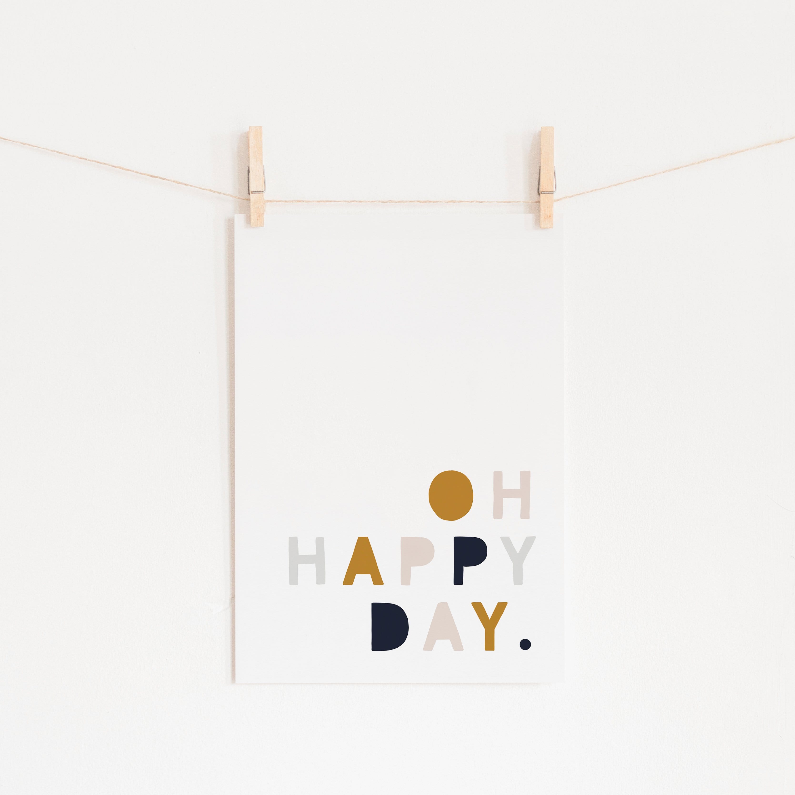 Oh Happy Day – Senfgelb, Rosa und Marineblau | Ungerahmt